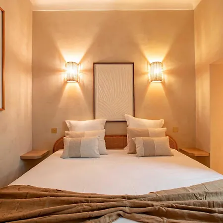 Magnificent - 2br-6p - Heart Of Saint-Tropez