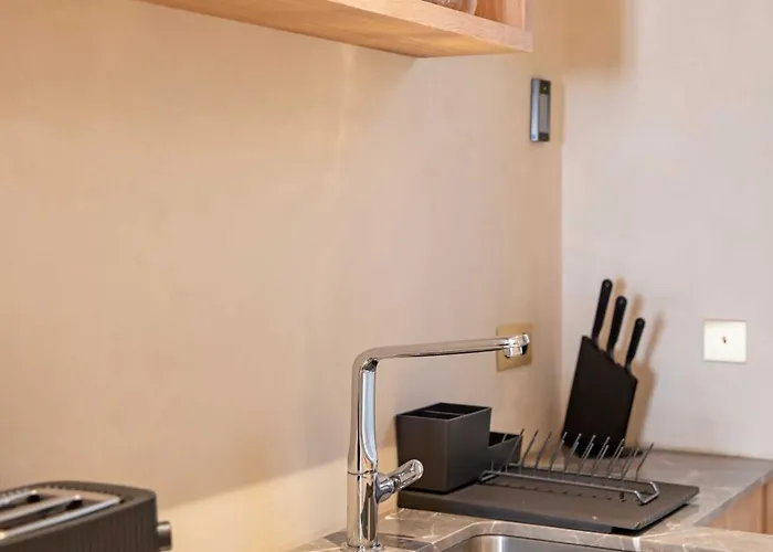 Magnificent - 2br-6p - Heart Of Apartment